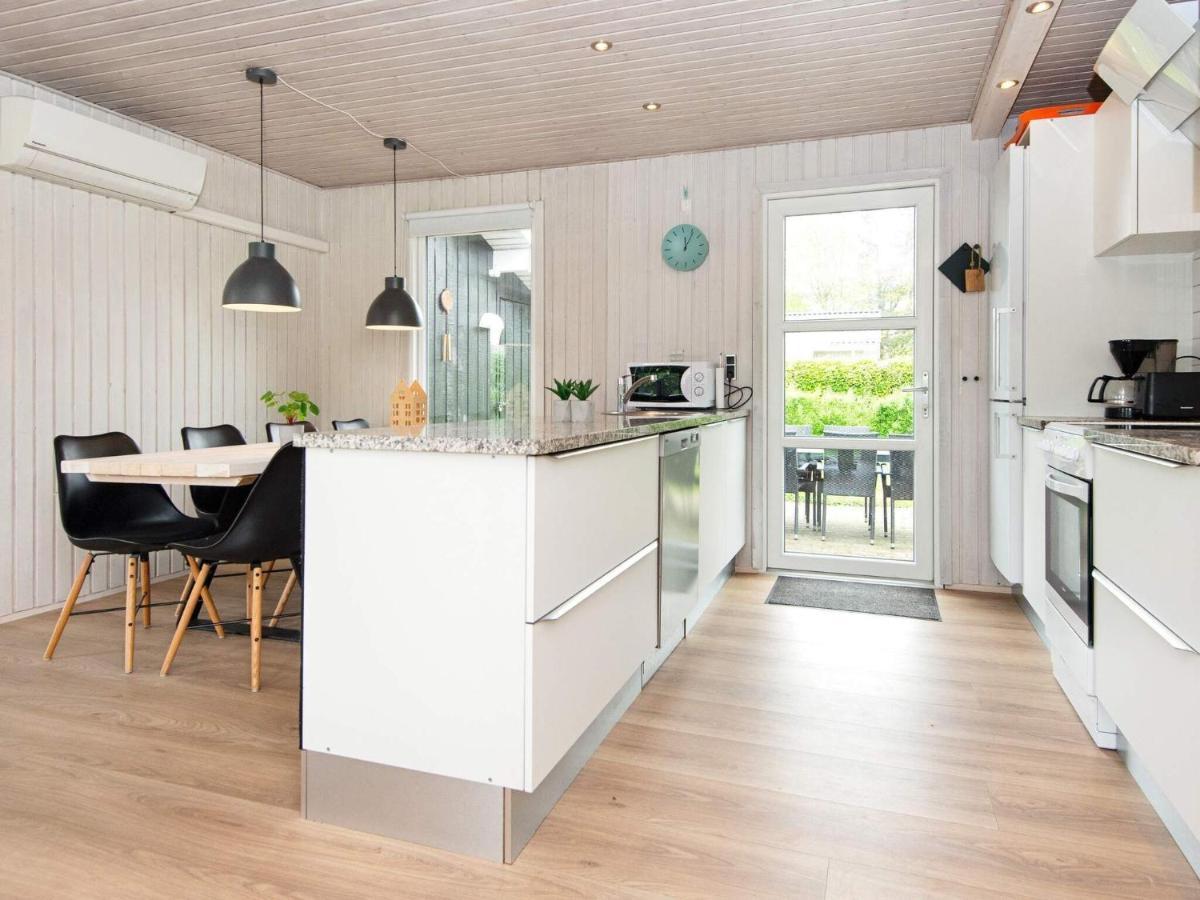 9 Person Holiday Home In Juelsminde Sonderby  Dış mekan fotoğraf
